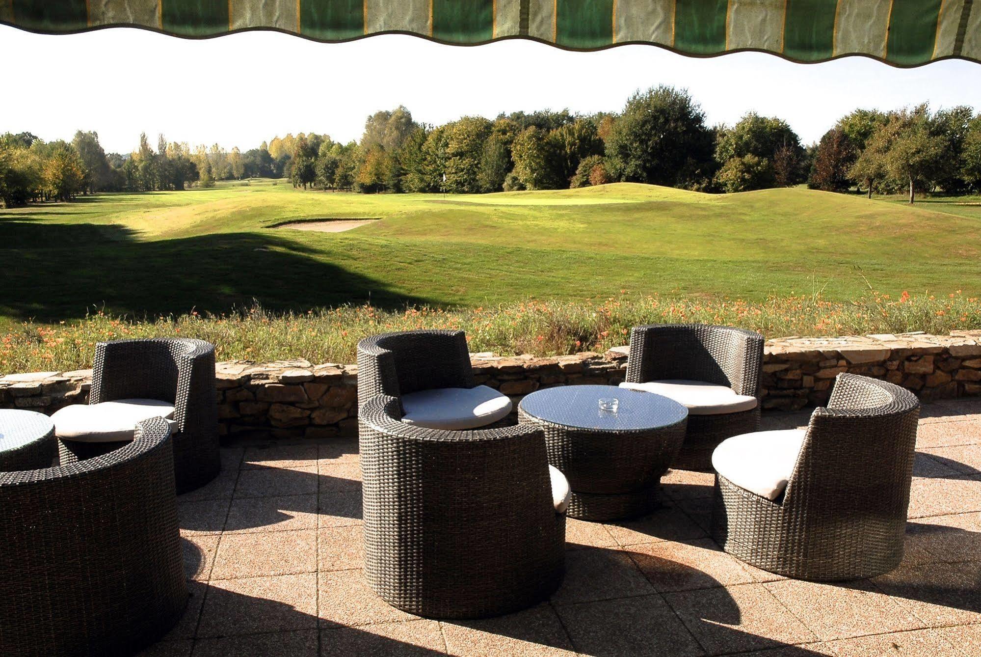 Anjou Golf And Country Club Otel Champigné Dış mekan fotoğraf